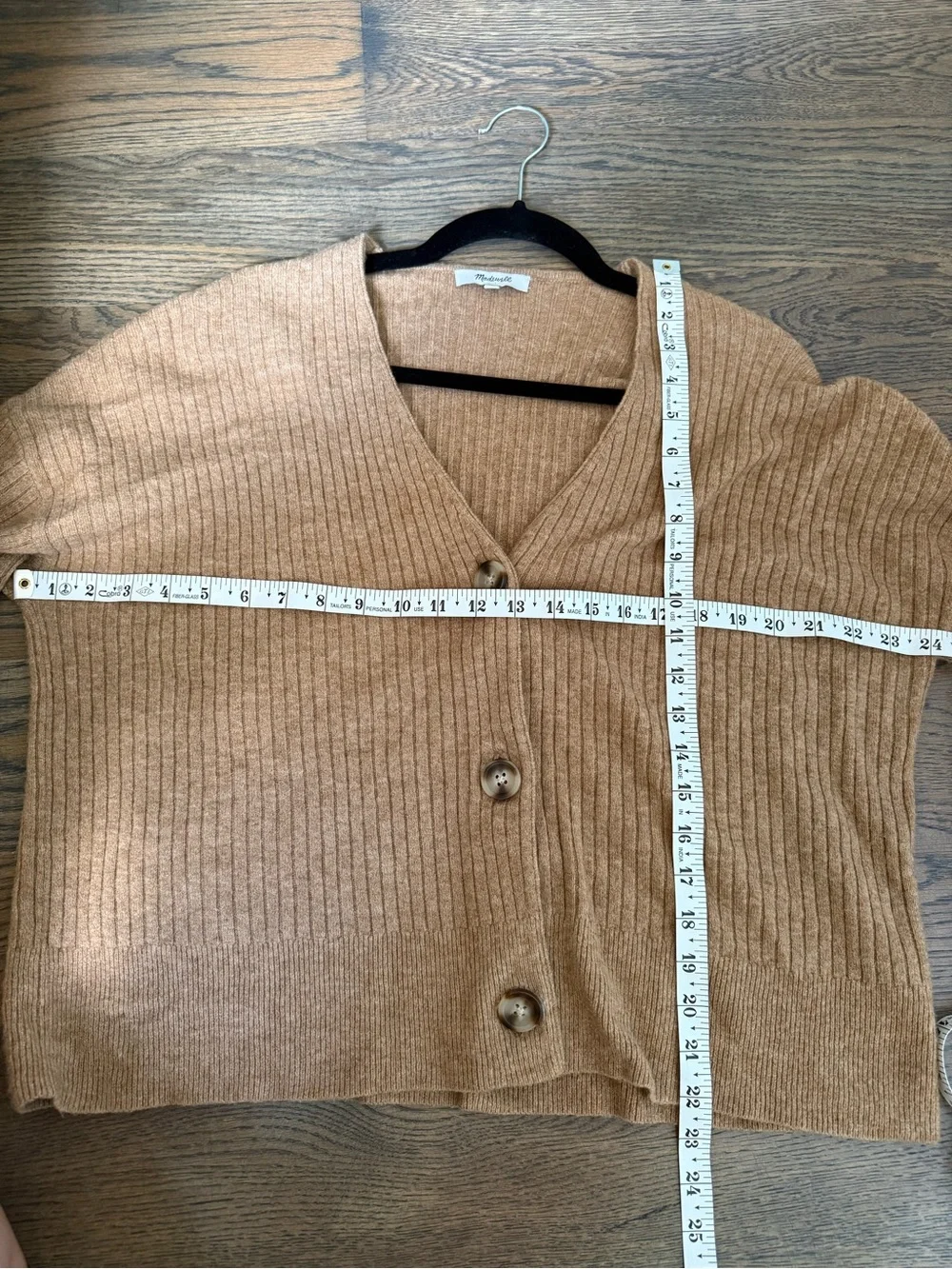Madewell Ribbed V-Neck Button Cardigan in Camel size L. EUC. No flaws. - Picture 7 of 7